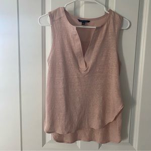 Banana Republic v-neck sleeveless camisole tank, Womens XS, Paris pink